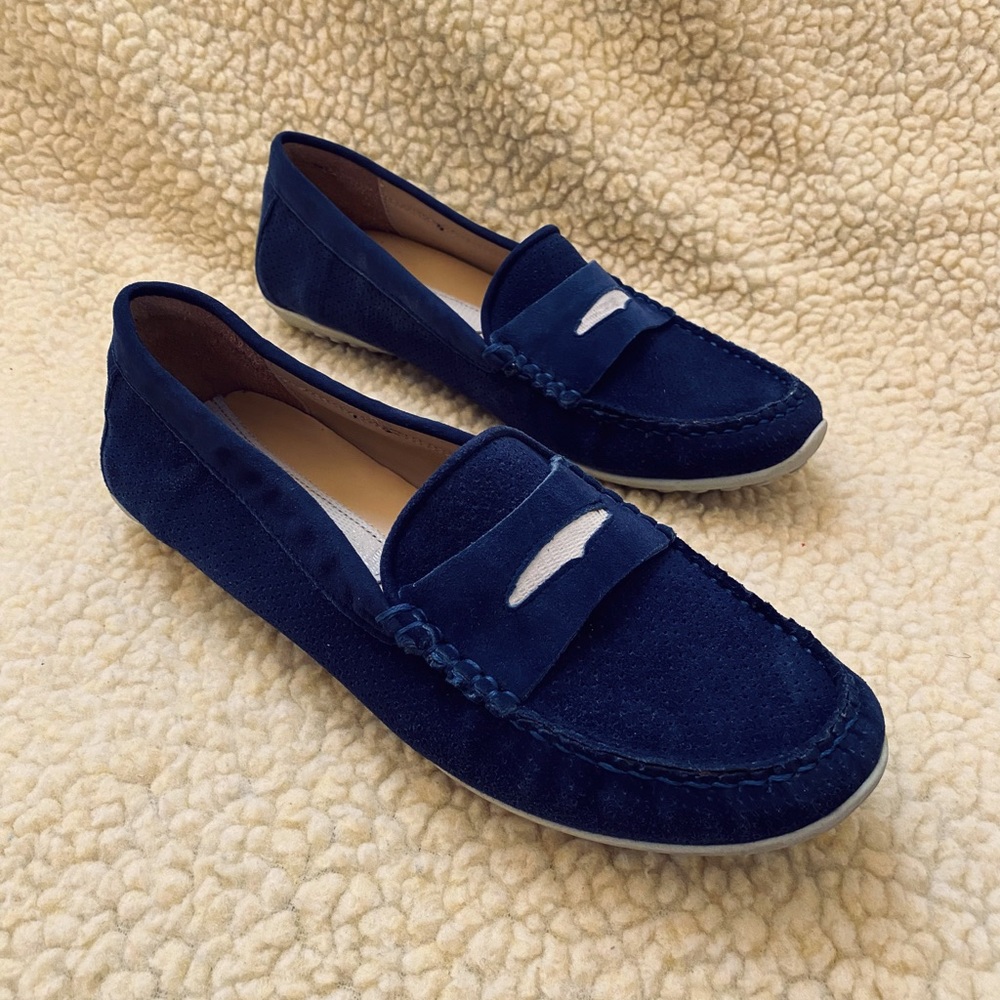 Vaneli Navy Blue Loafers